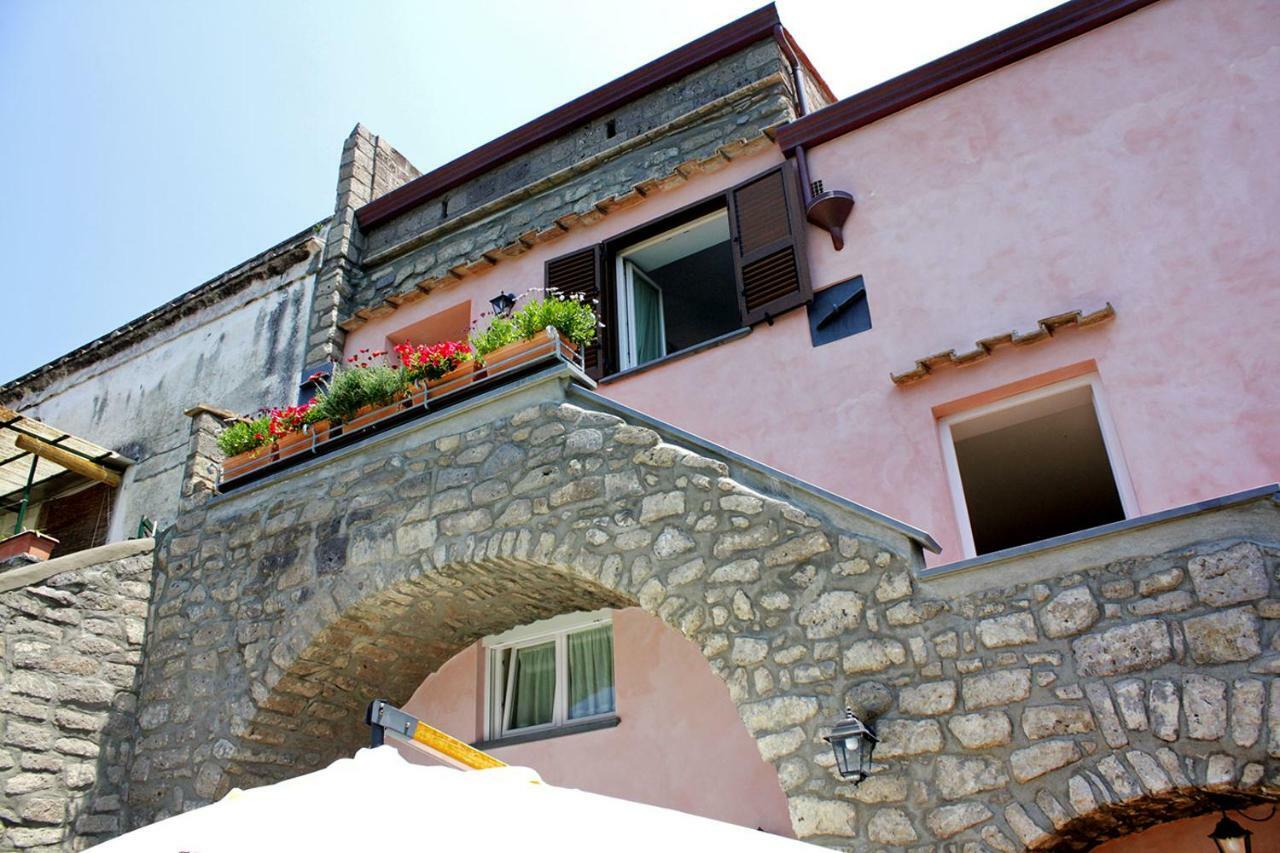 Chez Chantal Bed and Breakfast Meta Exterior foto